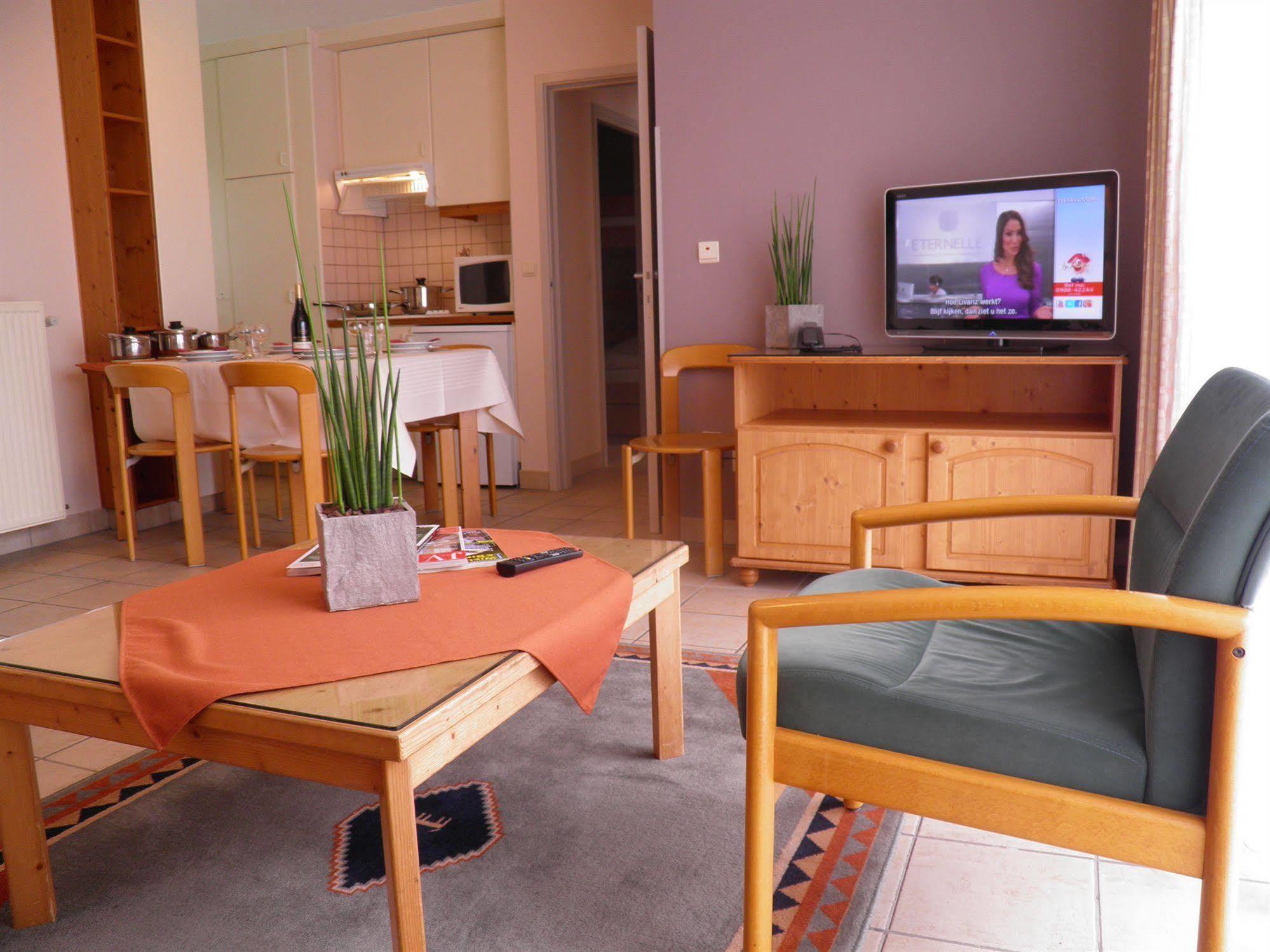 Domein Westhoek Apartment Oostduinkerke Luaran gambar